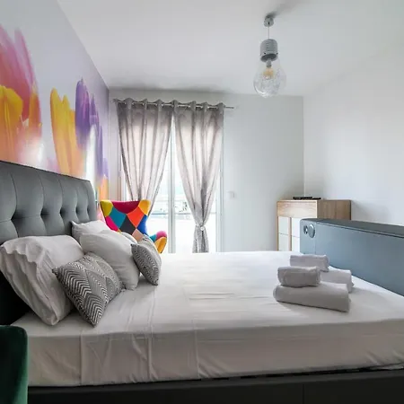 Nice Studio Close To Monaco 博索莱伊
